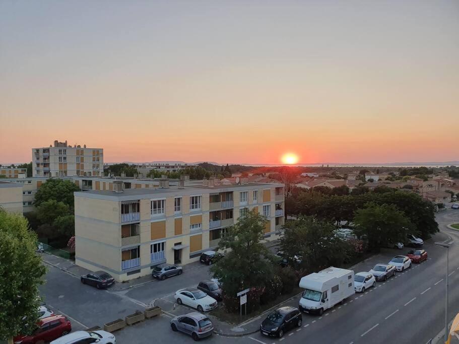 Appartement Avec 3 Chambres 80M2 Plein Sud Marignane Exterior foto